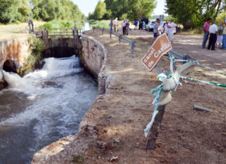 canal castilla naveros de Pisuerga.