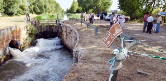 canal castilla naveros de Pisuerga.