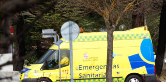 Imagen de una ambulancia de Emergencias Sanitarias. / ICAL