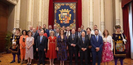 Foto de Familia nueva corporación Diputación Provincial