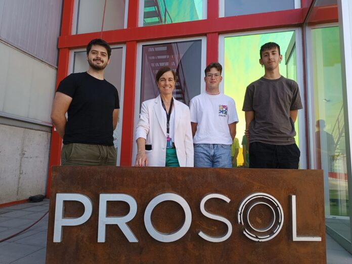 Ganadores y Rocío Hervella, CEO de PROSOL (2)