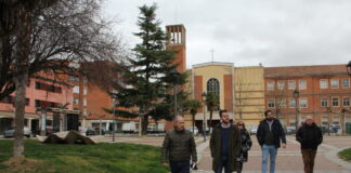 Visita al barrio de San Juanillo por parte del equipo de Gobierno del Ayuntamiento de Palencia