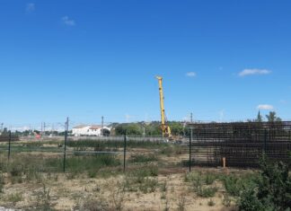 Obras de construcción del salto de carnero en el norte de la ciudad. / Óscar Herrero