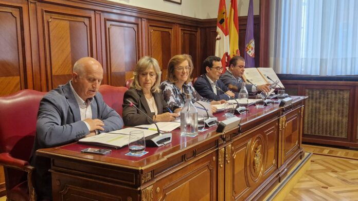 El pleno de la Diputación de Palencia aprueba una partida de 422.600 euros para crear empleo e impulsar el desarrollo