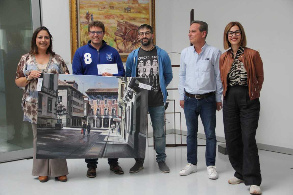 Eduardo Alsasua de Álava como ganador del primer premio del certamen