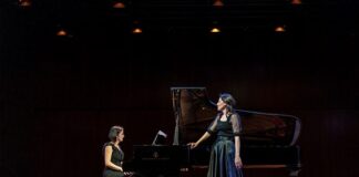 La pianista Elisa Rapado y la soprano Adriana Viñuela