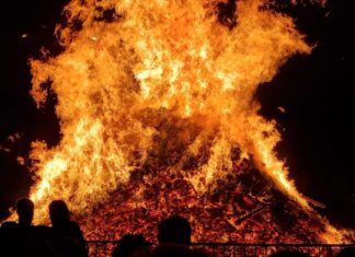 Noche de San Juan en la ciudad de Palencia