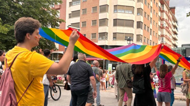 Día del Orgullo LGTBI en Palencia 2024