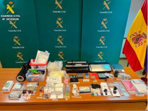 Guardia Civil Operación Cachopo drogas en Villamuriel de Cerrato Sucesos Palencia