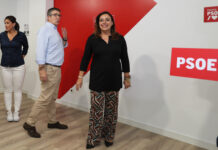 Brágimo - El secretario general del PSOECyL, Luis Tudanca; el portavoz del Grupo Socialista en el Congreso de los Diputados, Patxi López; y la alcaldesa de Palencia y secretaria general del PSOE de Palencia, Miriam Andrés, inauguran la nueva sede del PSOE de Palencia