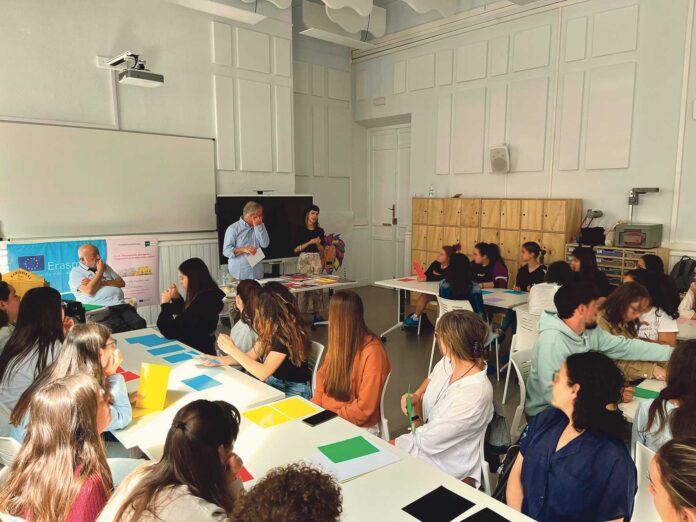 Aula ATECA en el IES Jorge Manrique de Palencia