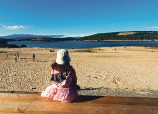 Playa del embalse de Aguilar de Campoo - Naide Nóbrega