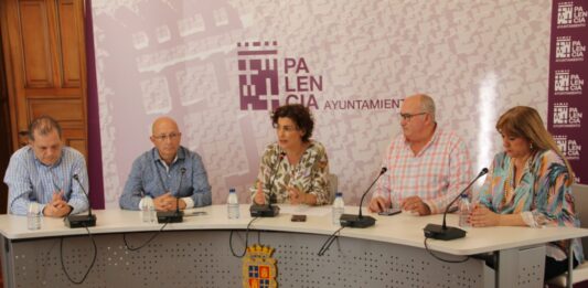 Presentación de la 'Fiesta de las compras en la calle'