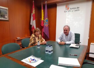 Reunión Aecc y Junta de Castilla y León