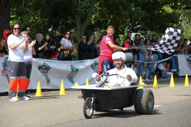 Carrera de Autos Locos en Palencia