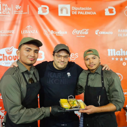 Finalistas del Concurso Una de Bravas de Palencia. Erik Lorenzo Álvarez y Justin de los Santos de Terra Palencia