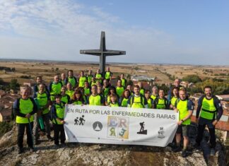 En ruta por las Enfermedades Raras corona la Peña y el Pico del Fraile y suma más kilómetros por la investigación