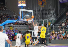 Palencia Baloncesto - Partido de Pretemporada frente a Petróleos Luanda. Sergio Lozano