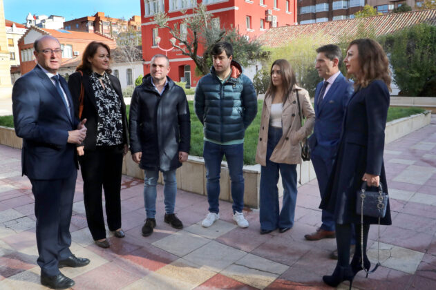 Presentación del IX Premio Trayectoria Empresarial de CEOE Palencia