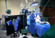 Primera operación quirúrgica con una nueva plataforma robótica en el Hospital Clínico de Valladolid