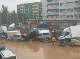 ICAL . Daños causados por la Dana en Valencia. En la imagen la localidad de Benetússer, facilitada por el leonés Rubén, residente en la zona afectada