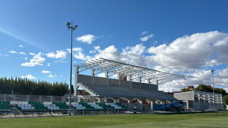 Campo Rafael Vázquez Sedano en Villamuriel