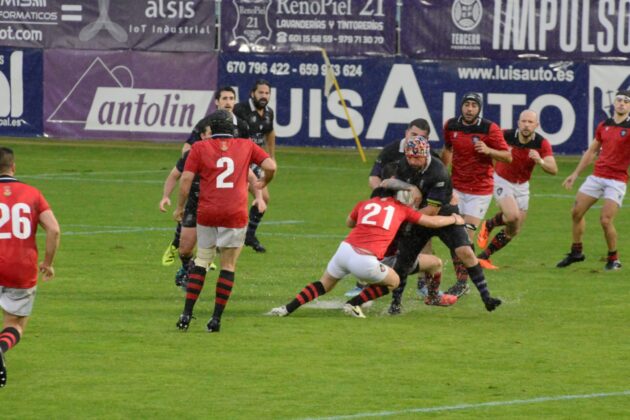 El Colina Clinic PRC arrancó la temporada con una remontada épica ante el Arroyo Lions (15-12)