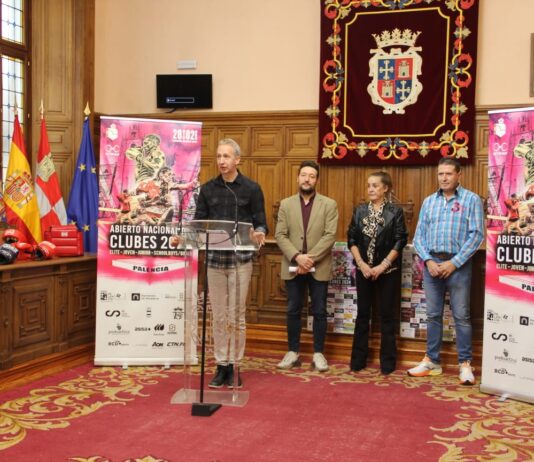 Presentación del Abierto Nacional de Clubes en el Ayuntamiento de Palencia