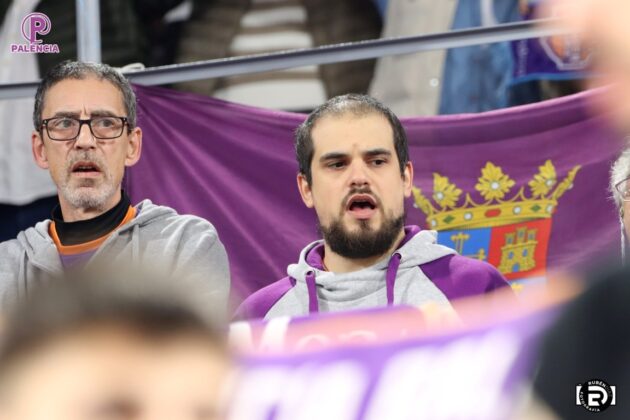 Partido entre Palencia Baloncesto y Movistar Estudiantes. Foto: Rubén Díaz.