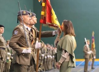 Jura de bandera que se celebró en el frontón de Eras de Santa Marina de Palencia