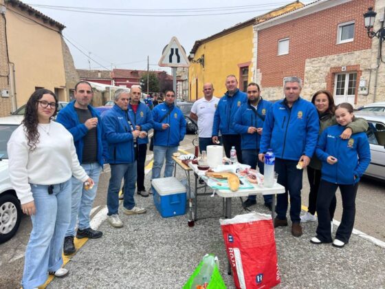 CONCENTRACIÓN DE COCHES CLÁSICOS EN CEVICO DE LA TORRE 2024