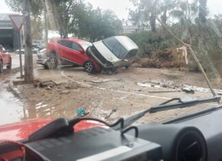 Foto de los bomberos desplazados de Palencia a Paiporta en Valencia