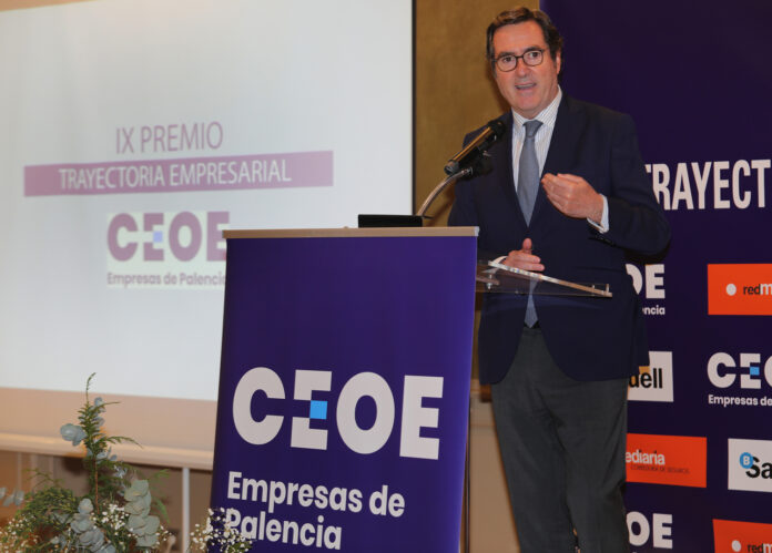 Brágimo / ICAL. IX Premio Trayectoria Empresarial de CEOE Palencia, en la imagen intervencion de Antonio Garamendi, presidente de CEOE