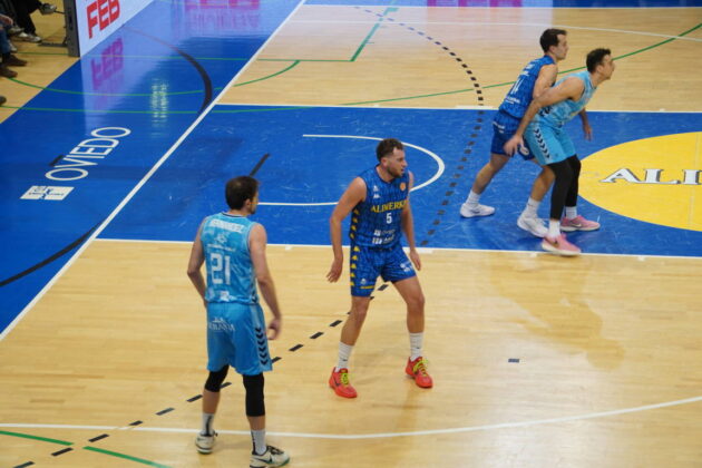 Alimerka Oviedo - Súper Agropal Palencia Baloncesto. 19/12/24. Foto: Javier Estévez