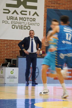 Alimerka Oviedo - Súper Agropal Palencia Baloncesto. 19/12/24. Foto: Javier Estévez