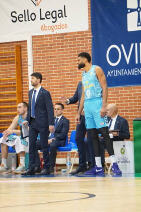 Alimerka Oviedo - Súper Agropal Palencia Baloncesto. 19/12/24. Foto: Javier Estévez