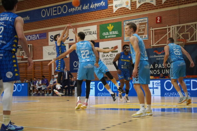 Alimerka Oviedo - Súper Agropal Palencia Baloncesto. 19/12/24. Foto: Javier Estévez