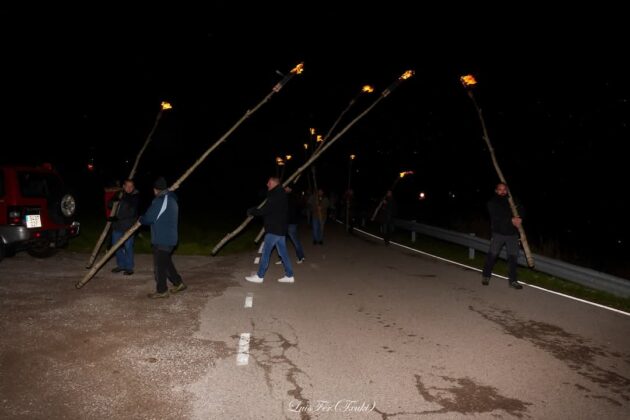 Fotos de las antorchas de Vallejo de Orbó