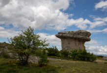 Eduardo Margareto - Peña Mesa en el monumento natural de Las Tuerces en Villaescusa de las Torres (Palencia)