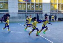 Niños jugando en el II Torneo de La Salle