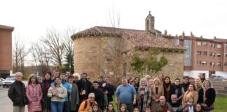 El proyecto Árboles y Estrellas. Aguilar de Campoo Villa de Cine y Naturaleza arranca con la plantación de los ejemplares en honor a Pepe Viyuela y la Seminci