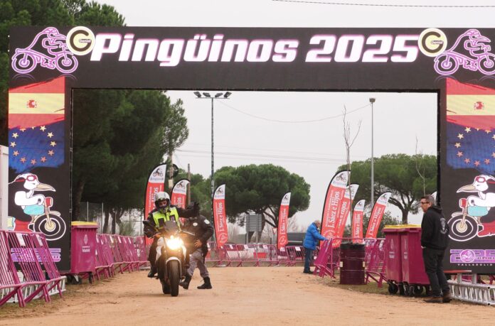 El alcalde de Valladolid realiza una visita técnica a la sede de la concentración motera de Pingüinos.